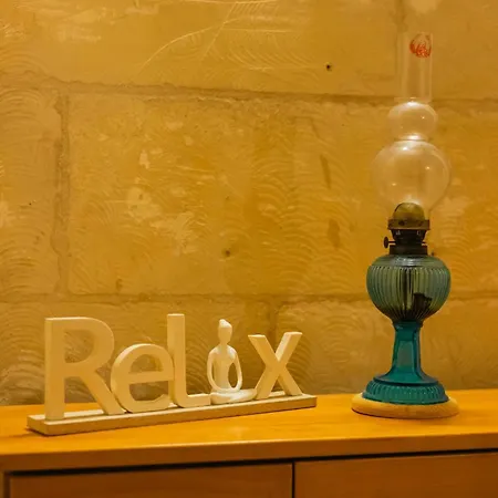 아파트 Comfy 2 Bedroom Flat In The Heart Of *