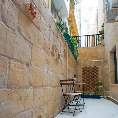 Comfy 2 Bedroom Flat In The Heart Of Appartement *