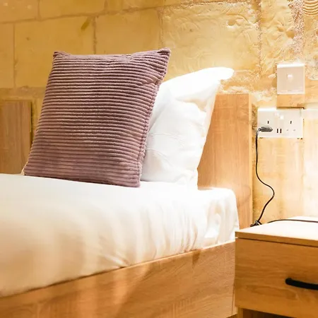 Comfy 2 Bedroom Flat In The Heart Of Il-Furjana