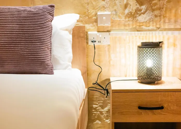 Comfy 2 Bedroom Flat In The Heart Of * 일 푸리아나