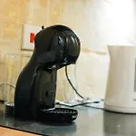 Апартаменты Comfy 2 Bedroom Flat In The Heart Of By Buena Vista Флориана