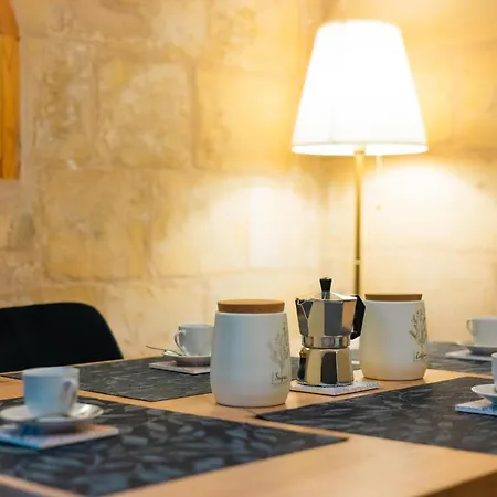 דירה Comfy 2 Bedroom Flat In The Heart Of By Buena Vista