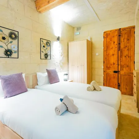 Comfy 2 Bedroom Flat In The Heart Of Apartment Il-Furjana